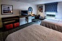 Hampton Inn & Suites Staten Island État de New York