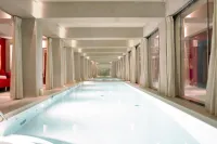 La Réserve Paris Hotel & Spa Île-de-France