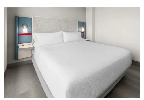 avid hotels - Brooklyn Dyker Heights, an IHG Hotel-BRAND NEW État de New York