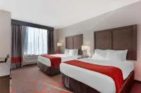 Comfort Inn & Suites near Stadium État de New York