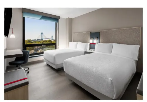 avid hotels - Brooklyn Dyker Heights, an IHG Hotel-BRAND NEW État de New York