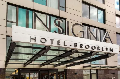 Insignia Hotel, Ascend Hotel Collection État de New York