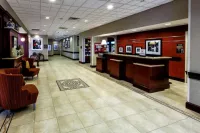 Hampton Inn & Suites Staten Island État de New York