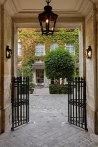 Le Pavillon de la Reine & Spa Île-de-France