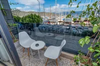 Ece Marina Suit Région égéenne